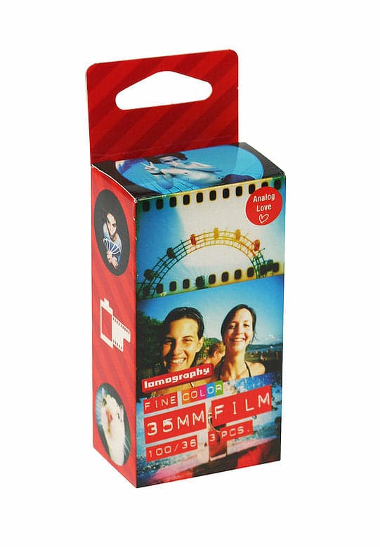 Lomography Color Negative Film 35 mm ISO 100 – Pack of 3 - a48588_86cc79a261ee46c4b43f1e899222c1a1_mv2